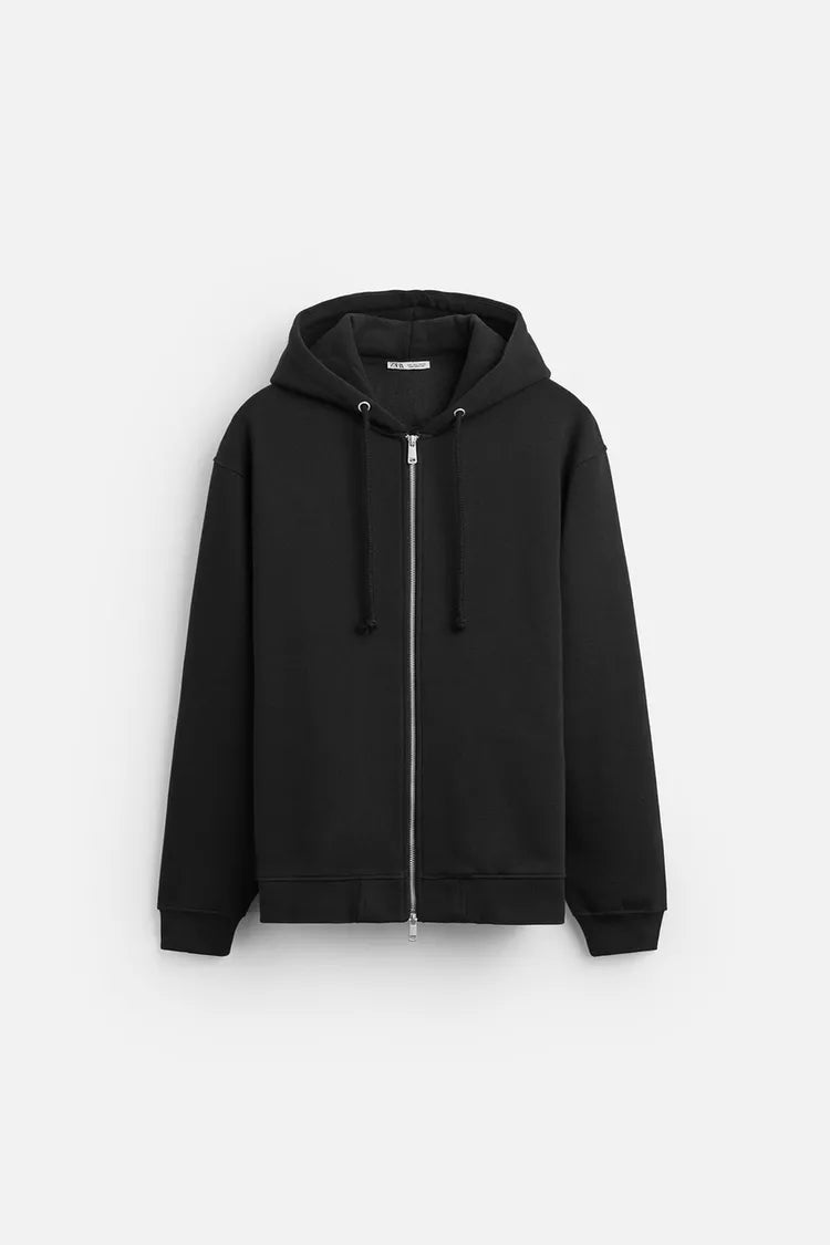 Sudadera con capucha negra